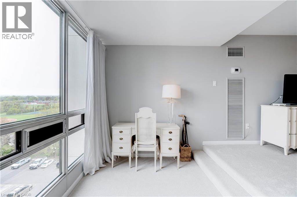 Photo 24 of 2175 Marine Drive Unit 903, Oakville ON