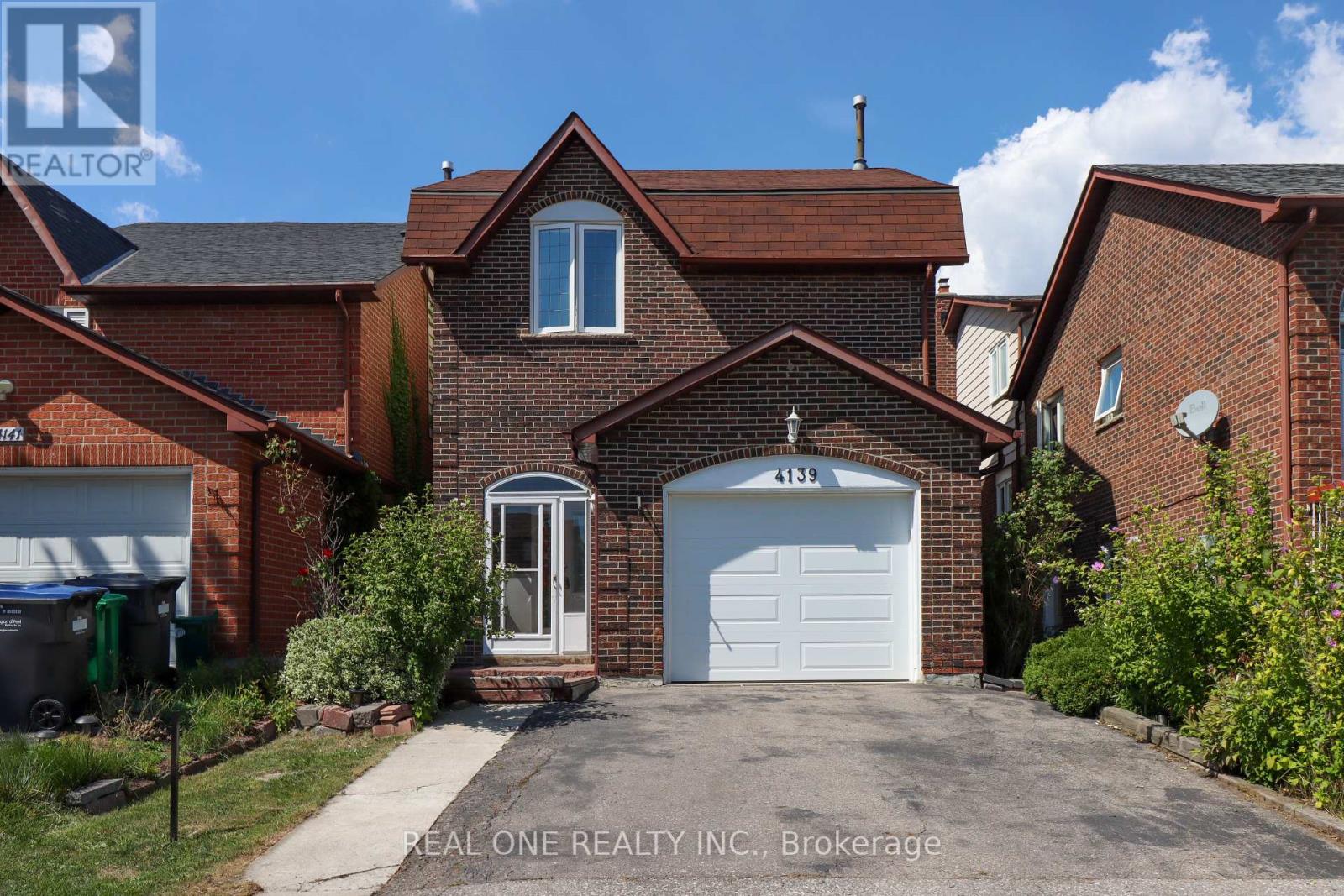 Photo 1 of 4139 Quaker Hill Drive, Mississauga ON