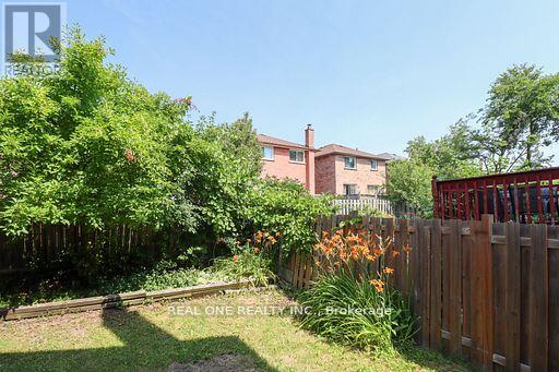 Photo 39 of 4139 Quaker Hill Drive, Mississauga ON