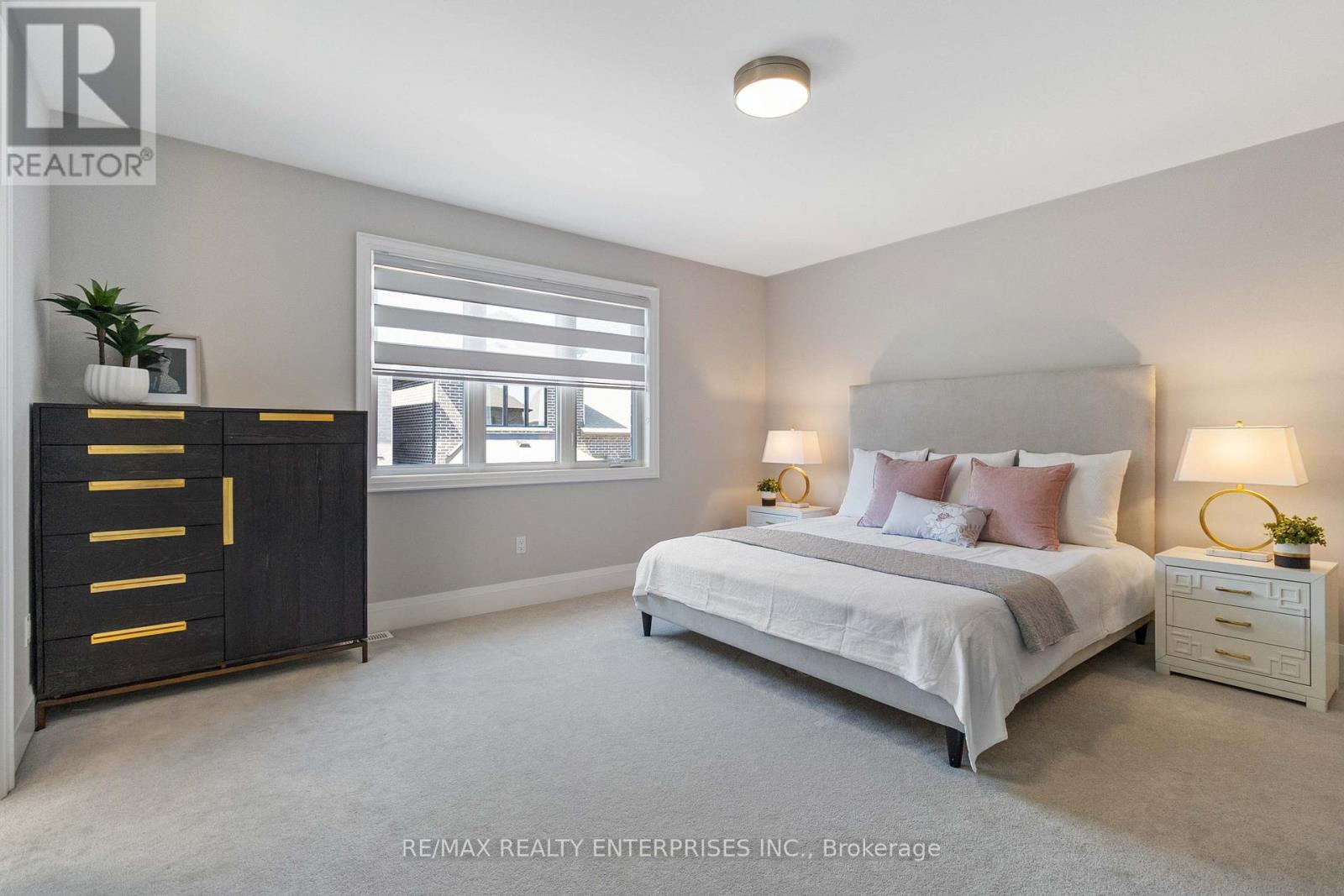 Photo 27 of 1437 Lakeport Crescent, Oakville ON
