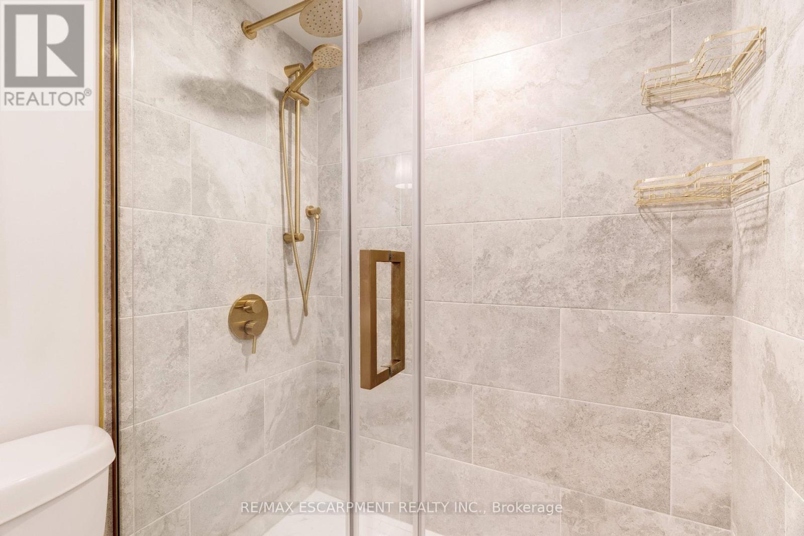 Photo 22 of 903 2175 Marine Drive, Oakville ON