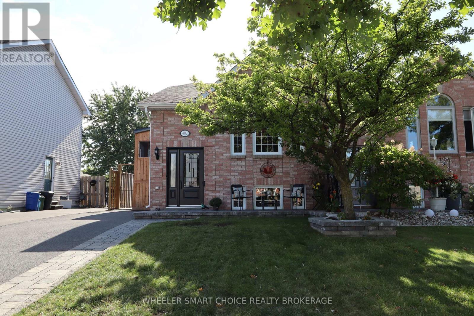 Photo 2 of 402 Ellen Avenue, Cornwall ON