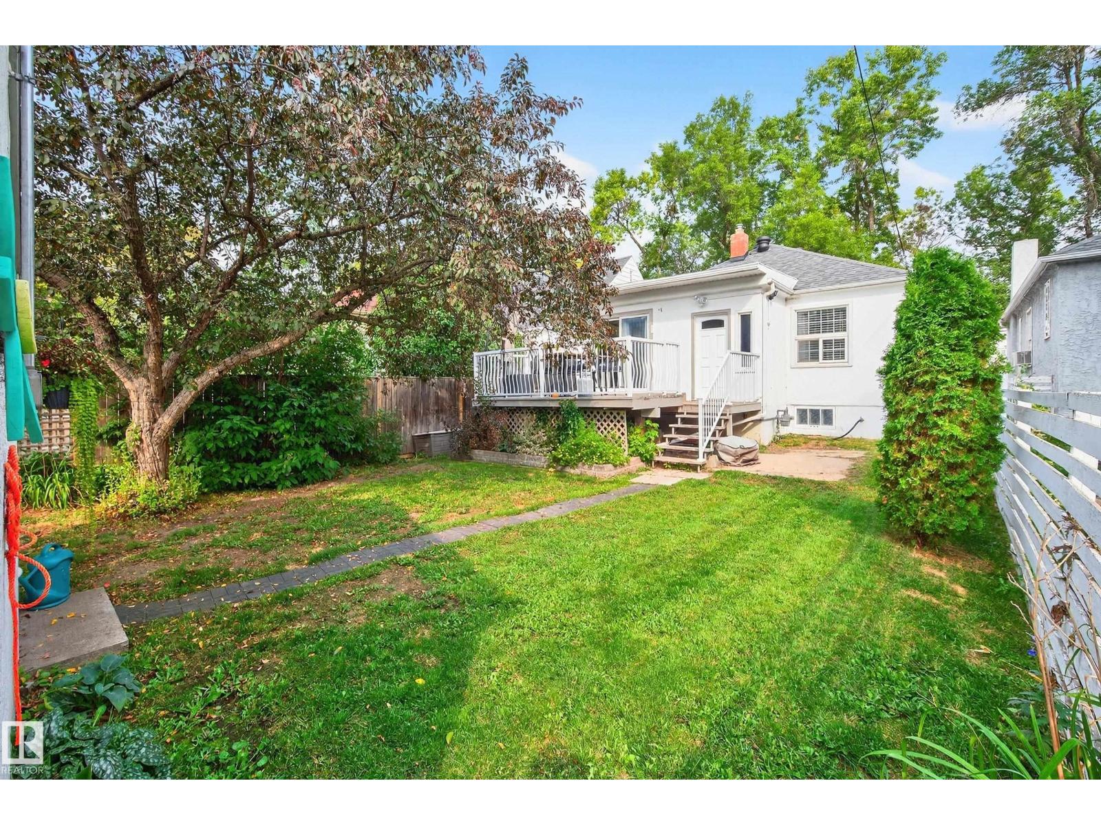 Photo 40 of 10739 80 Av Nw, Edmonton AB