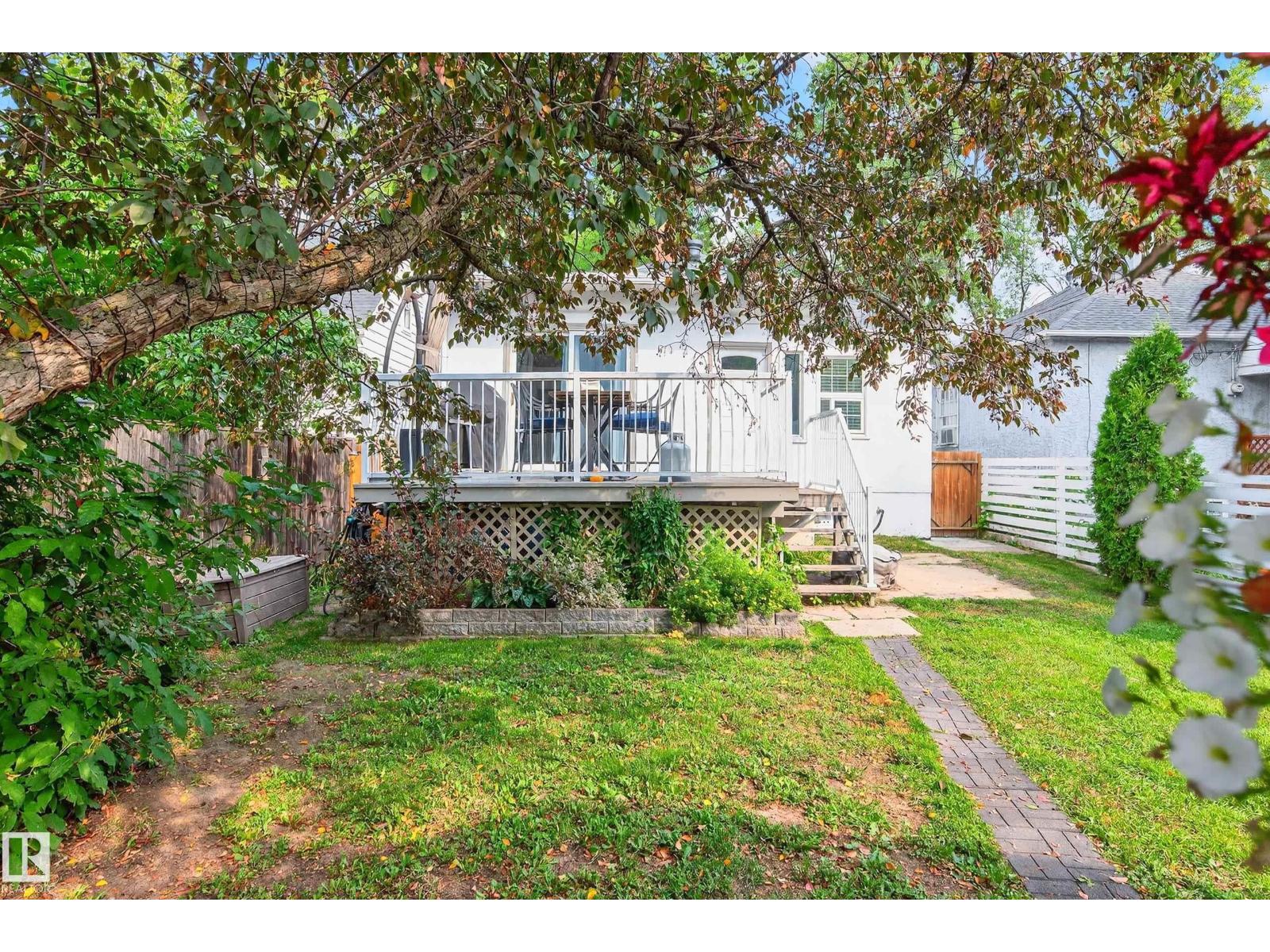 Photo 41 of 10739 80 Av Nw, Edmonton AB