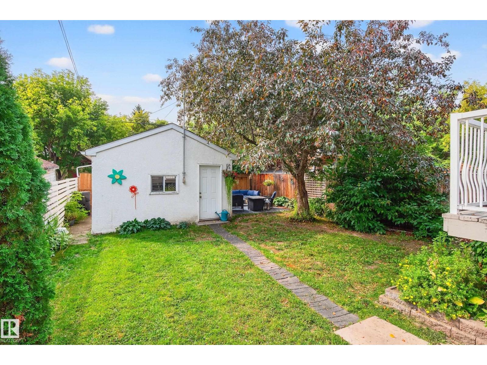 Photo 46 of 10739 80 Av Nw, Edmonton AB