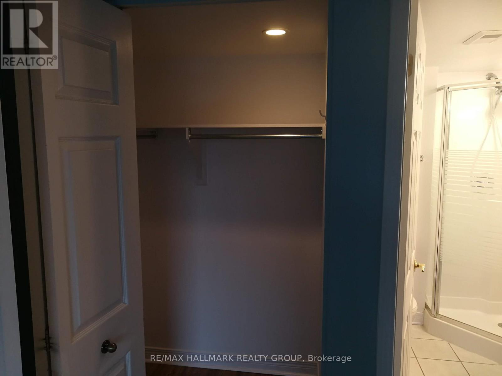 Photo 14 of 413 429 Somerset Street W, Ottawa ON