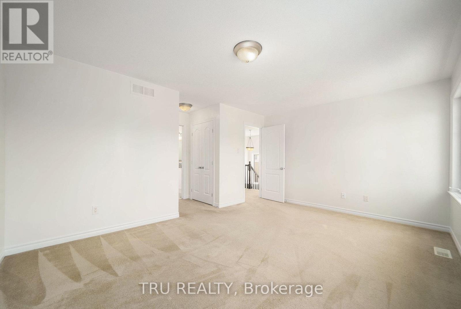 Photo 16 of 536 Golden Sedge Way, Ottawa ON