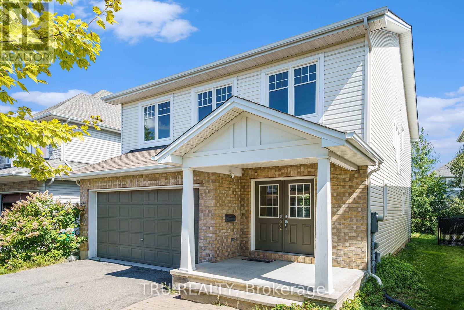 Photo 2 of 536 Golden Sedge Way, Ottawa ON