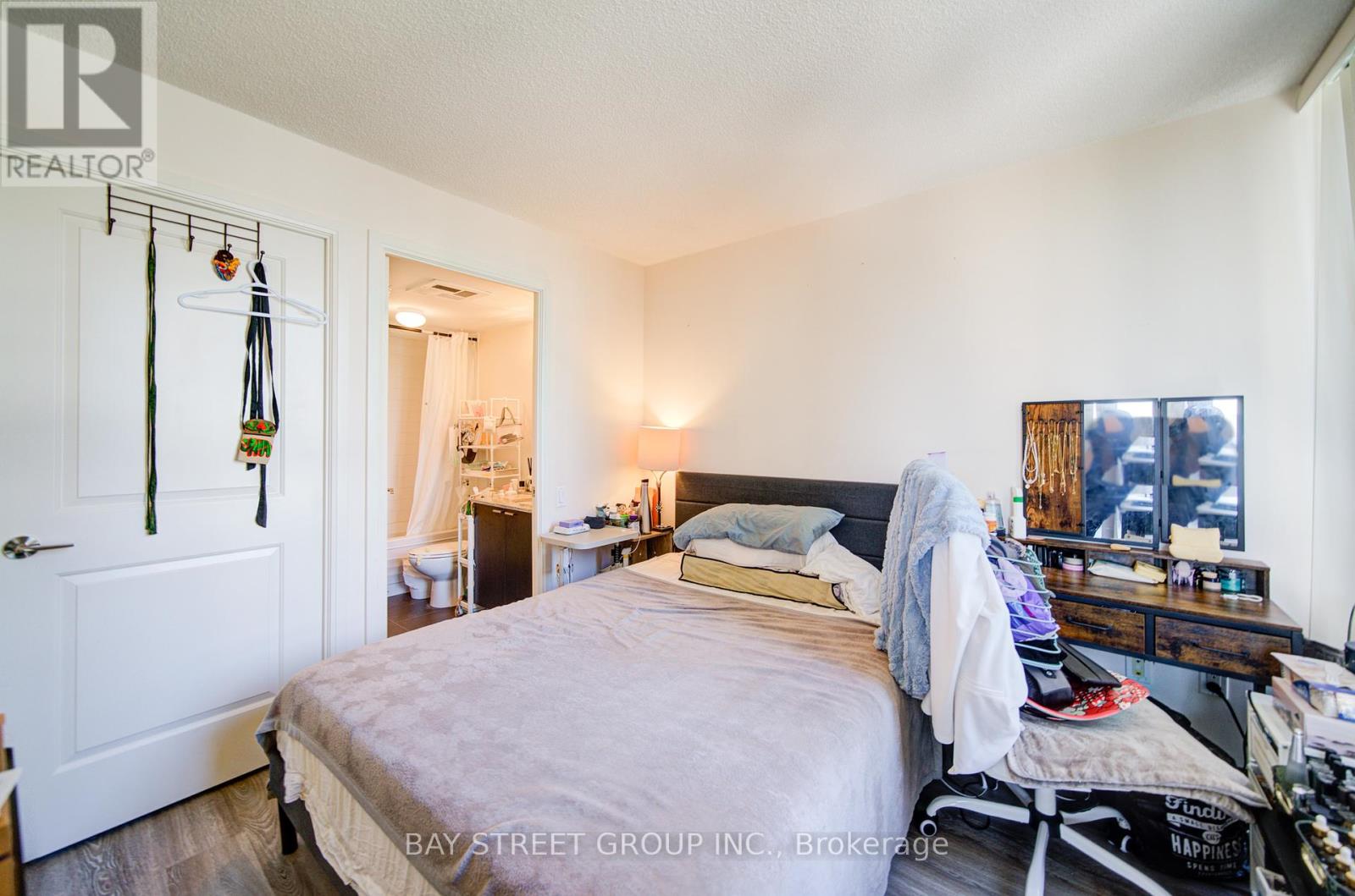 Photo 23 of 1104 23 Sheppard Avenue E, Toronto ON