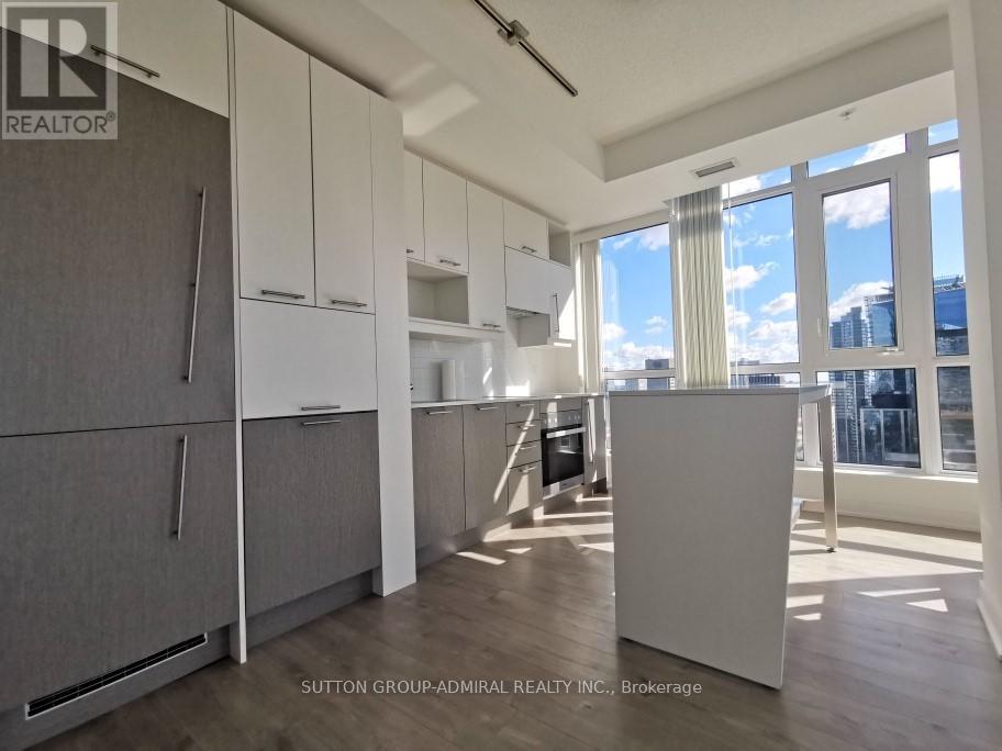 Photo 2 of 3903 30 Nelson Street, Toronto ON