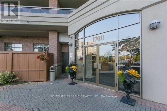Photo 2 of 618 1700 Eglinton Avenue E, Toronto ON