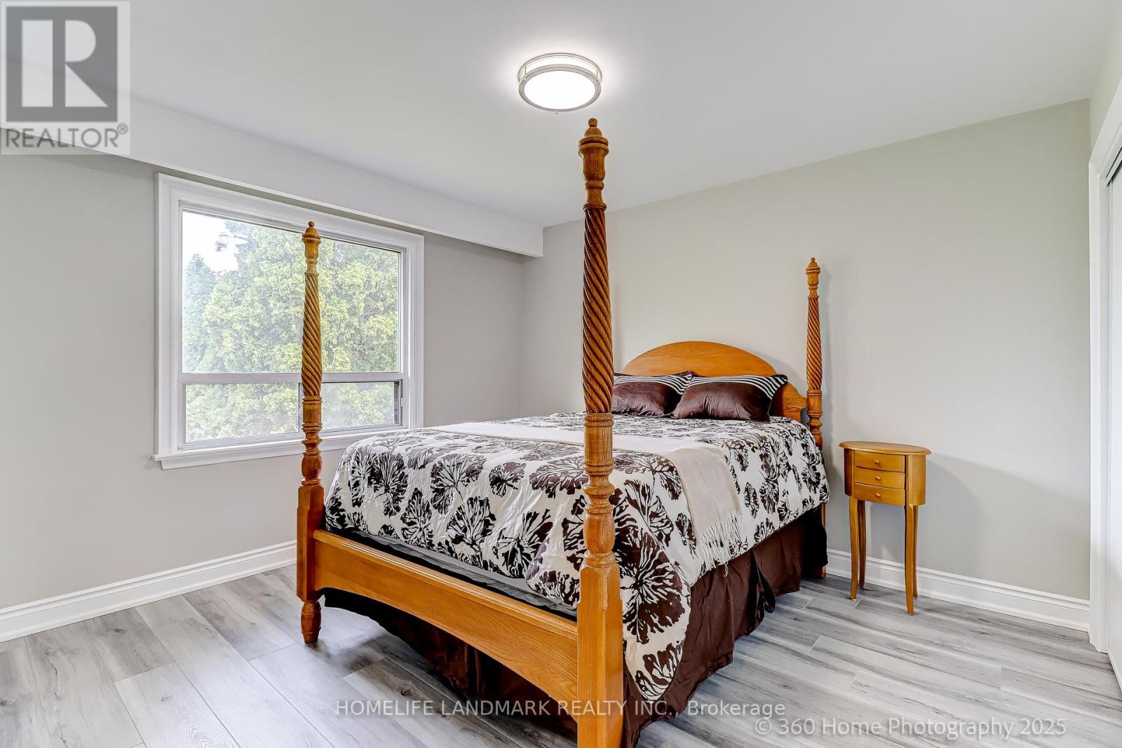 Photo 11 of 46 Bowerbank Drive, Toronto ON