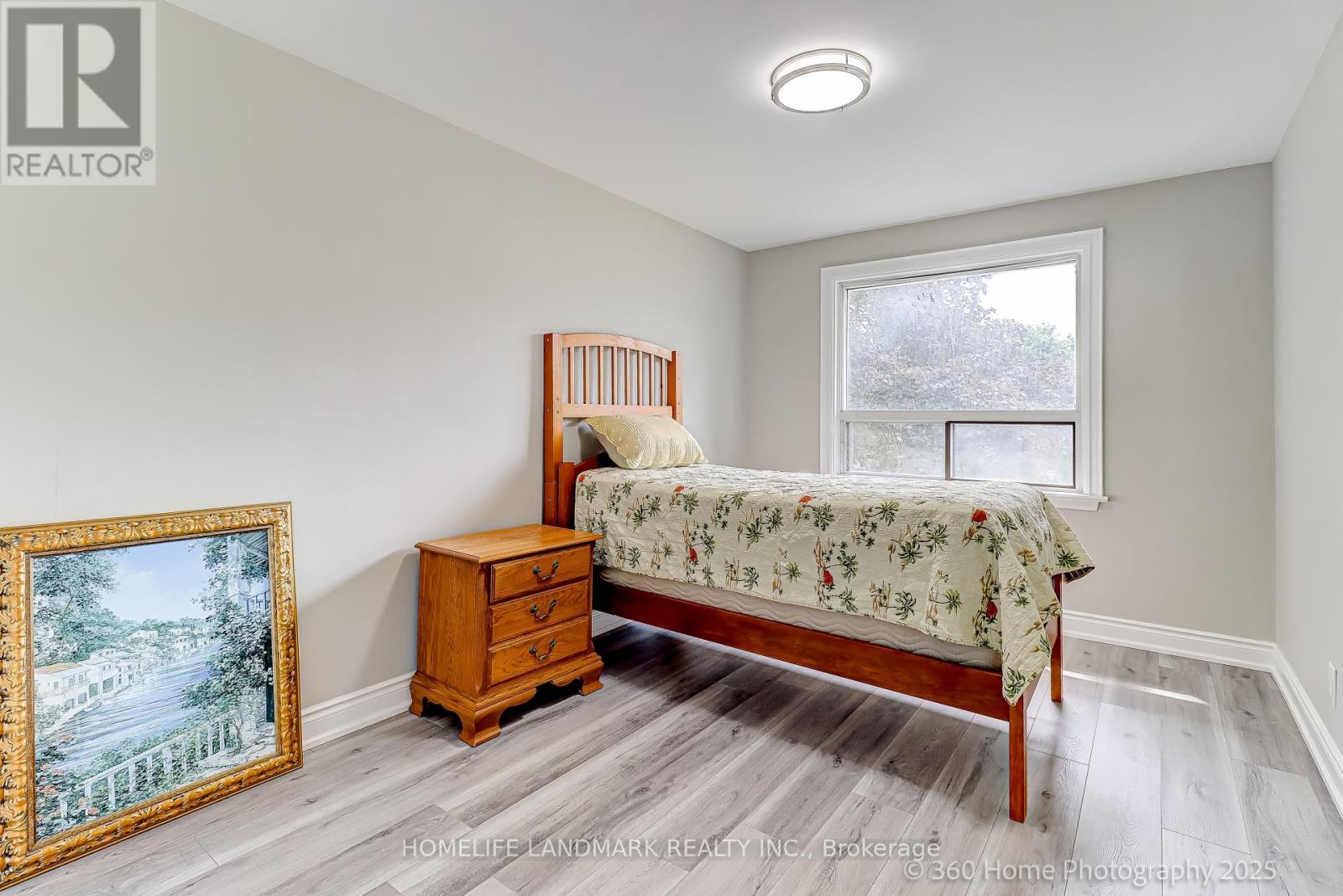 Photo 12 of 46 Bowerbank Drive, Toronto ON