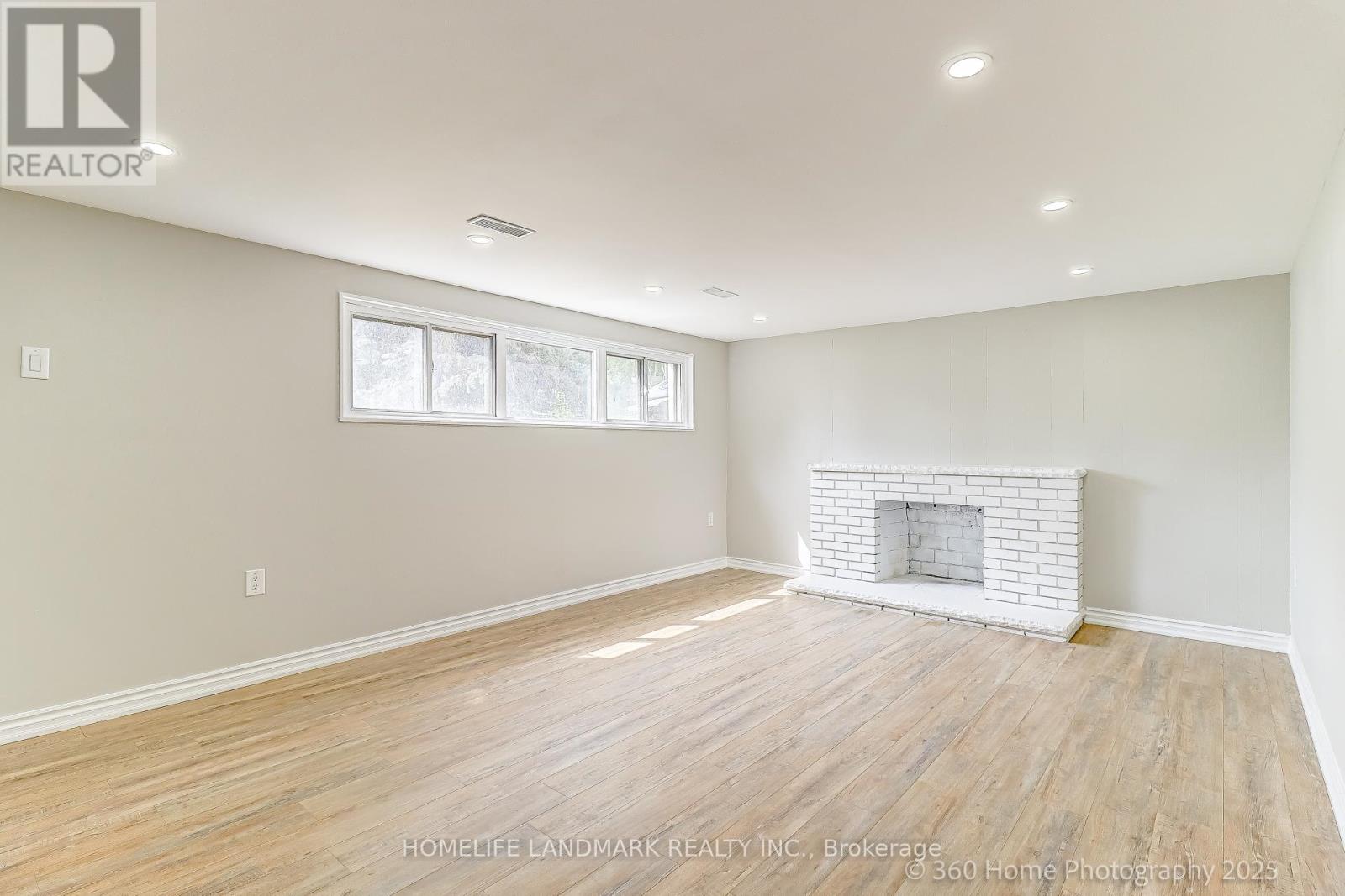 Photo 19 of 46 Bowerbank Drive, Toronto ON