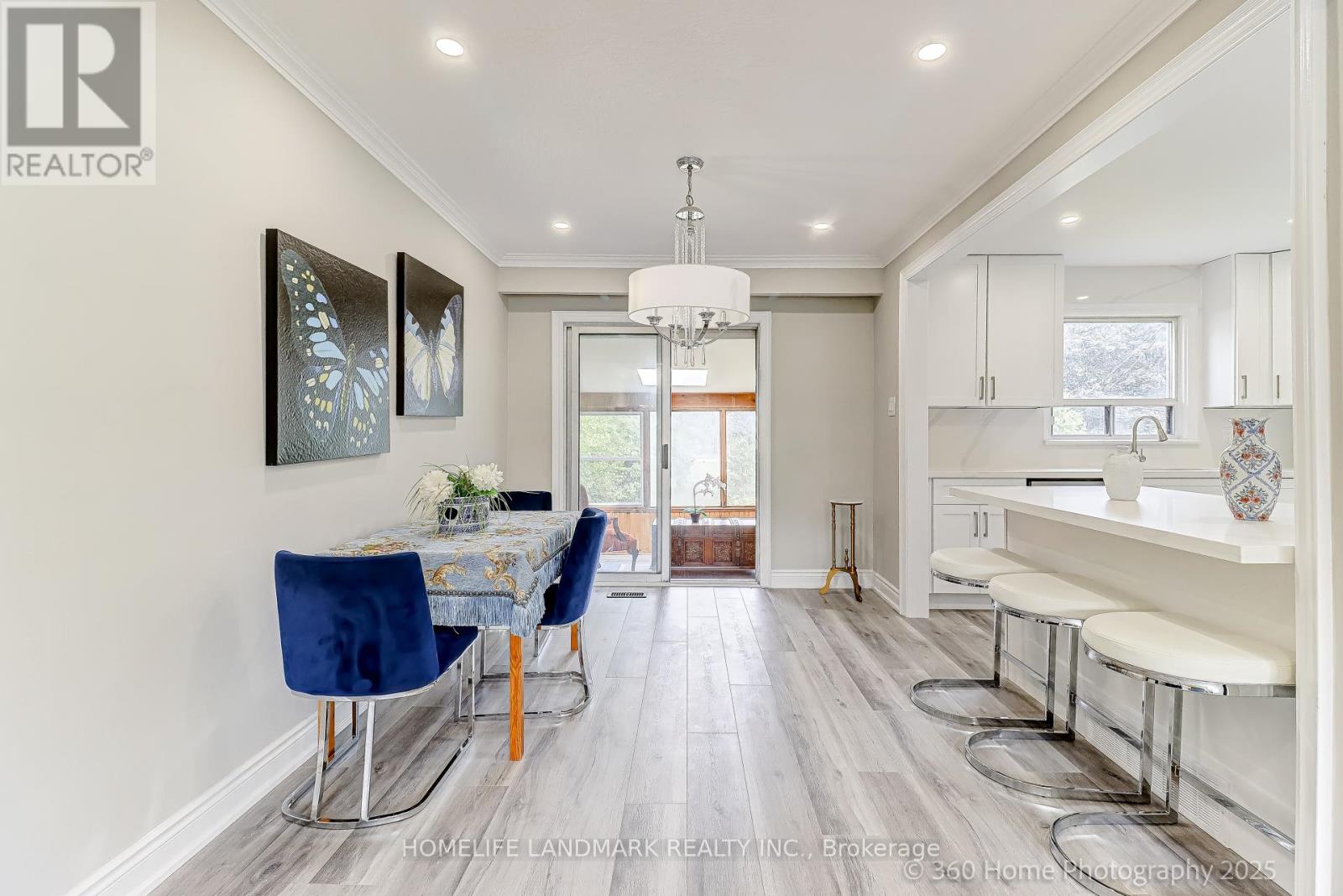 Photo 6 of 46 Bowerbank Drive, Toronto ON