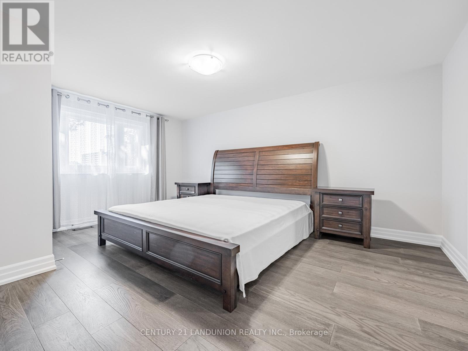 Photo 12 of 36 Levitt Court, Toronto ON