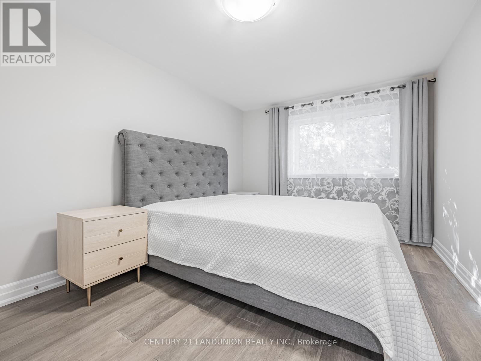 Photo 14 of 36 Levitt Court, Toronto ON