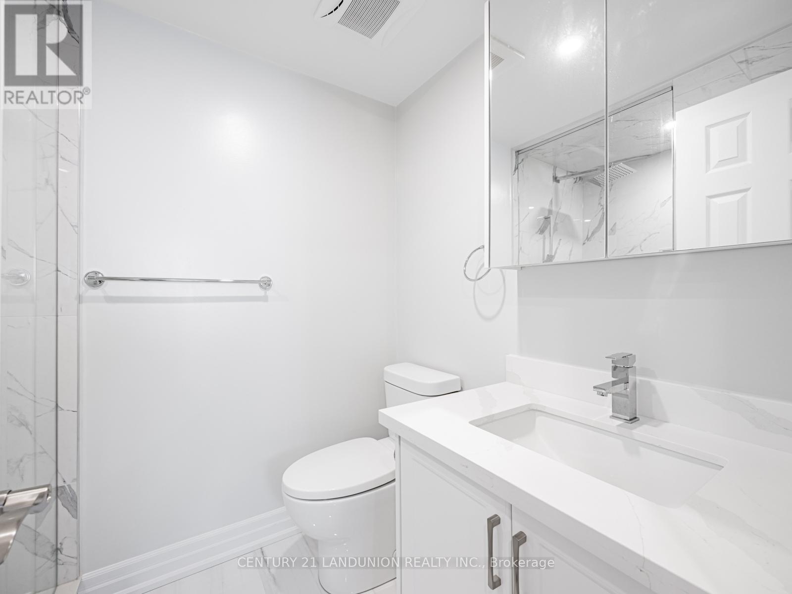 Photo 16 of 36 Levitt Court, Toronto ON