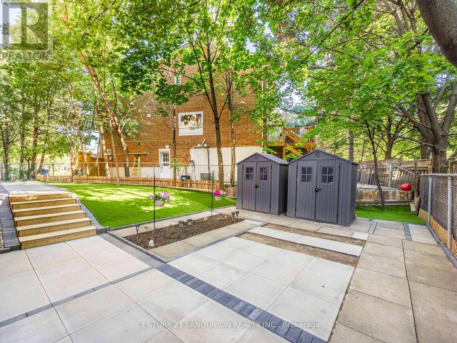 Photo 21 of 36 Levitt Court, Toronto ON