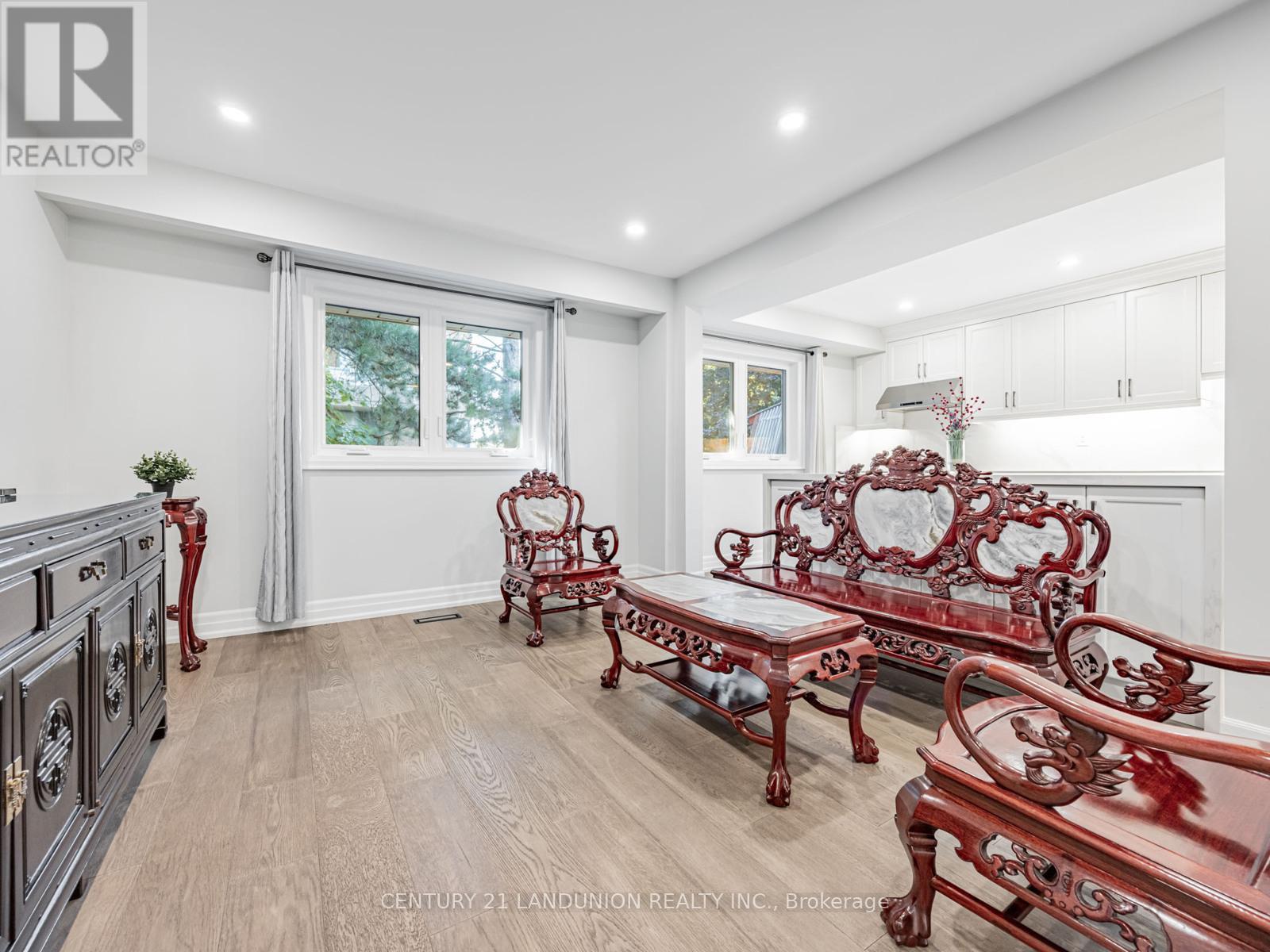 Photo 4 of 36 Levitt Court, Toronto ON