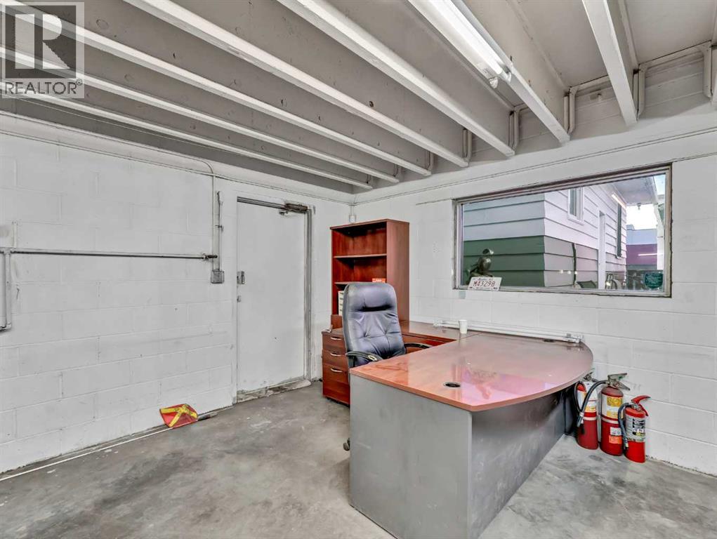 Photo 24 of 1137 1139 Kingsway Avenue Se, Medicine Hat AB