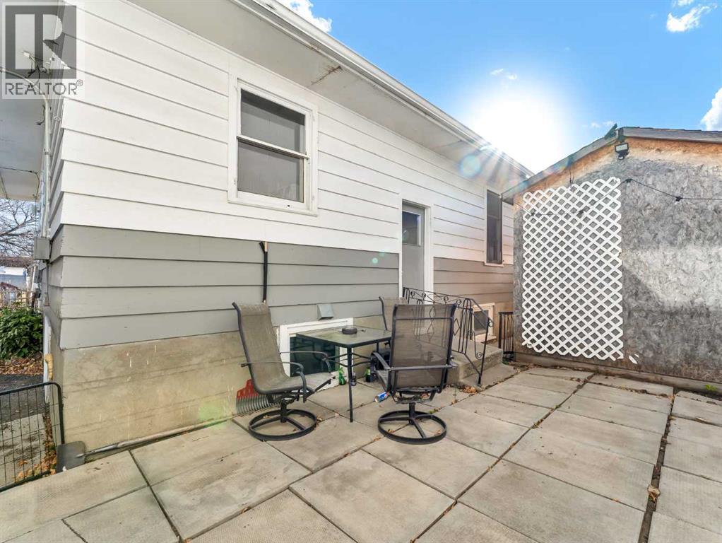 Photo 46 of 1137 1139 Kingsway Avenue Se, Medicine Hat AB