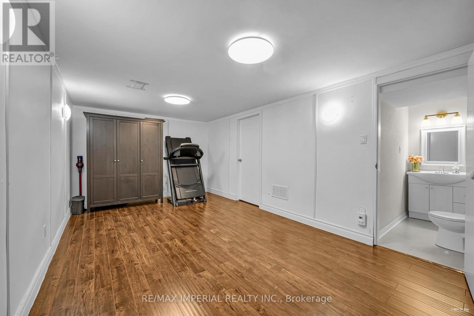 Photo 39 of 24 Norris Way, Markham ON