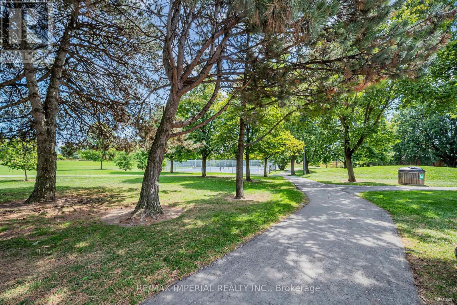 Photo 44 of 24 Norris Way, Markham ON