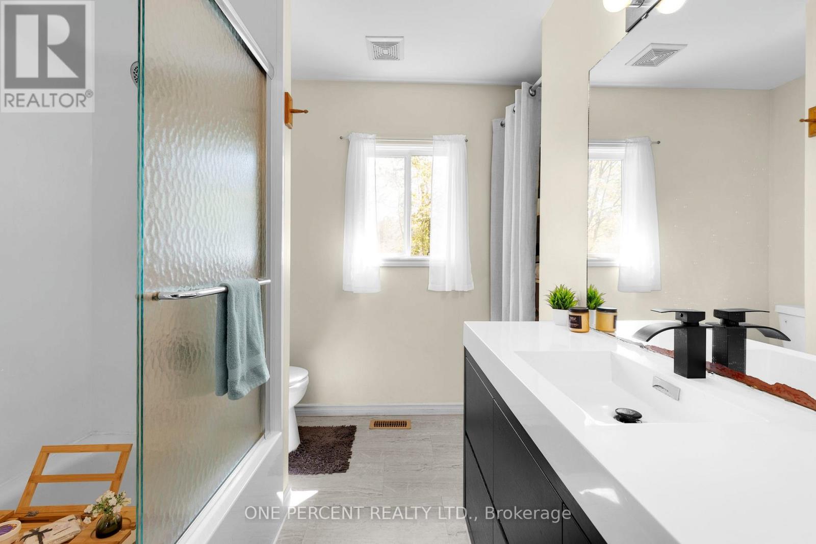 Photo 20 of 4297 Huronia Road, Severn ON