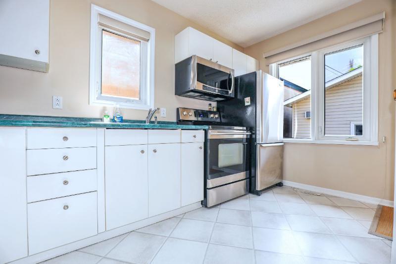 Photo 13 of 832 St Marys Road, Winnipeg MB