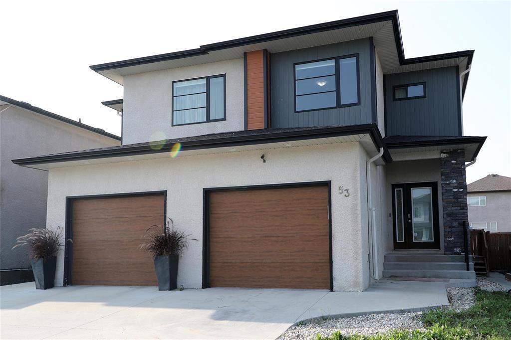 Photo 1 of 53 Lark Ridge Way, Winnipeg MB