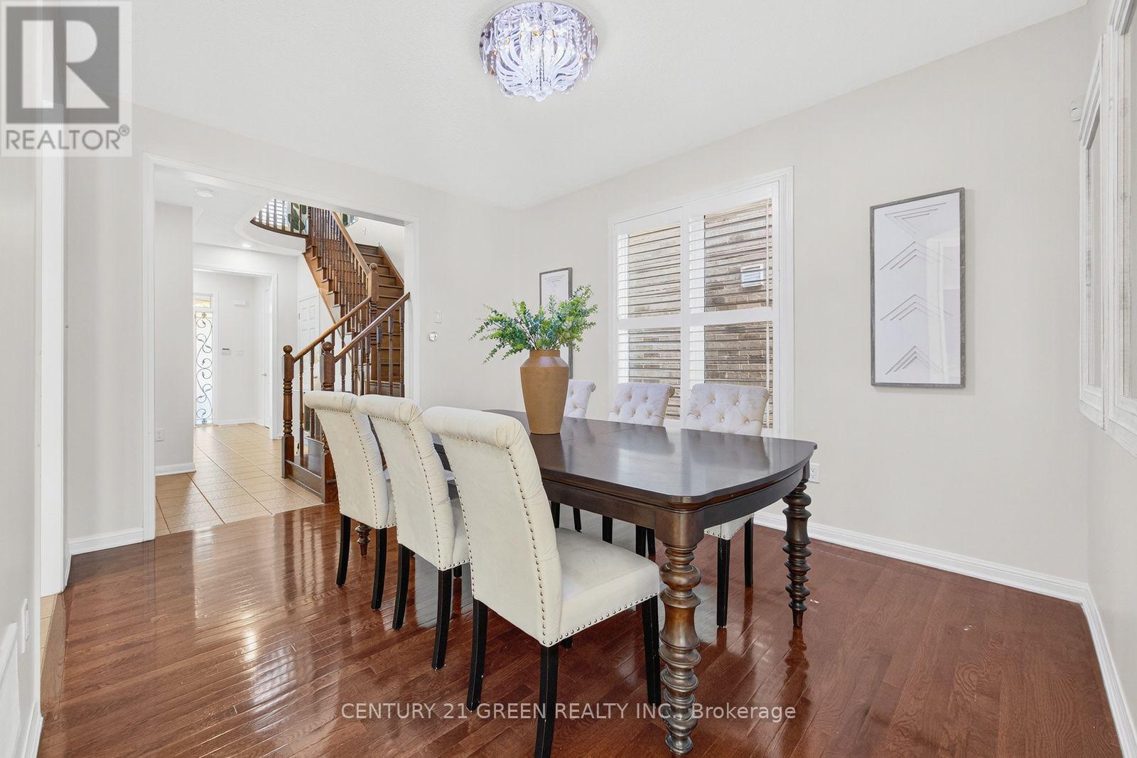 Photo 9 of 936 Rigo Crossing, Milton ON