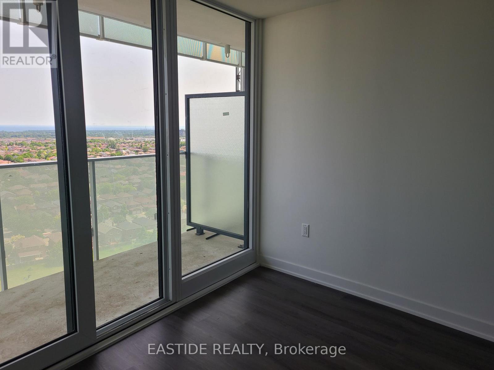 Photo 12 of 1604 3883 Quartz Road, Mississauga ON