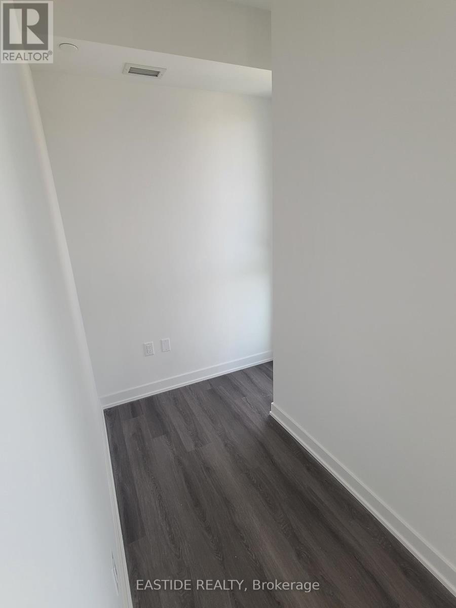 Photo 9 of 1604 3883 Quartz Road, Mississauga ON