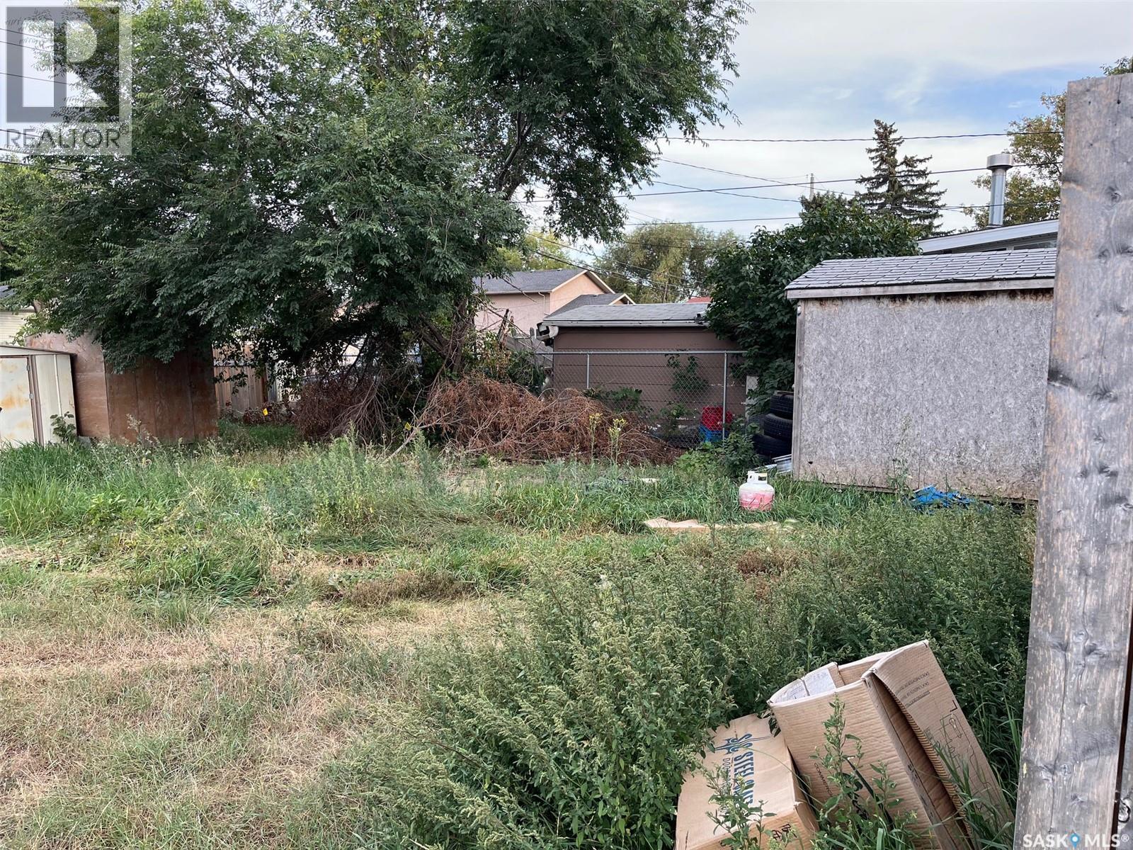 Photo 28 of 1401 Lacon Street, Regina SK