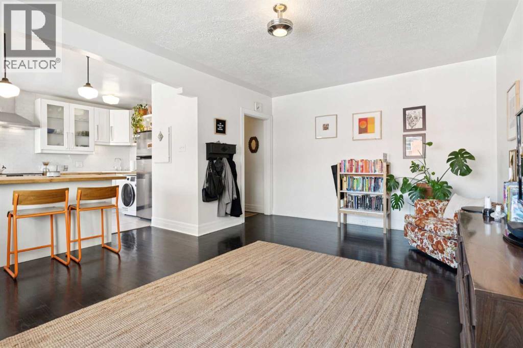 Photo 10 of 38 330 19 Avenue Sw, Calgary AB