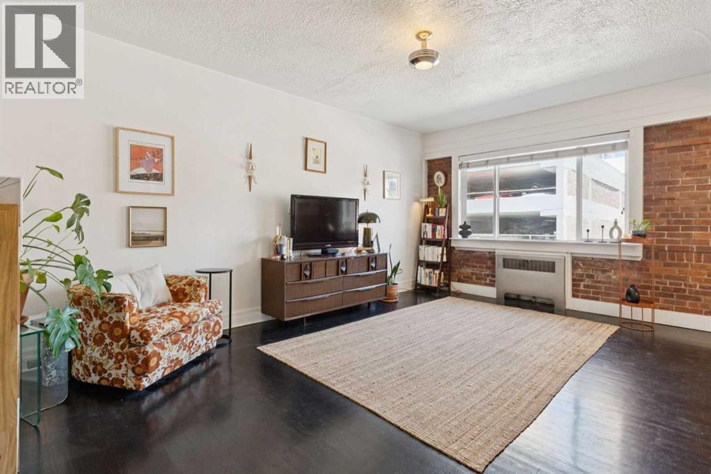 Photo 2 of 38 330 19 Avenue Sw, Calgary AB