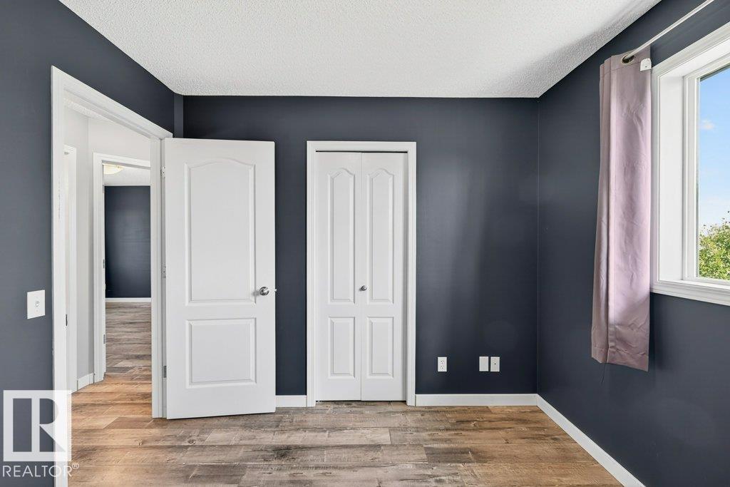 Photo 27 of 21 450 Hyndman Cr Nw, Edmonton AB