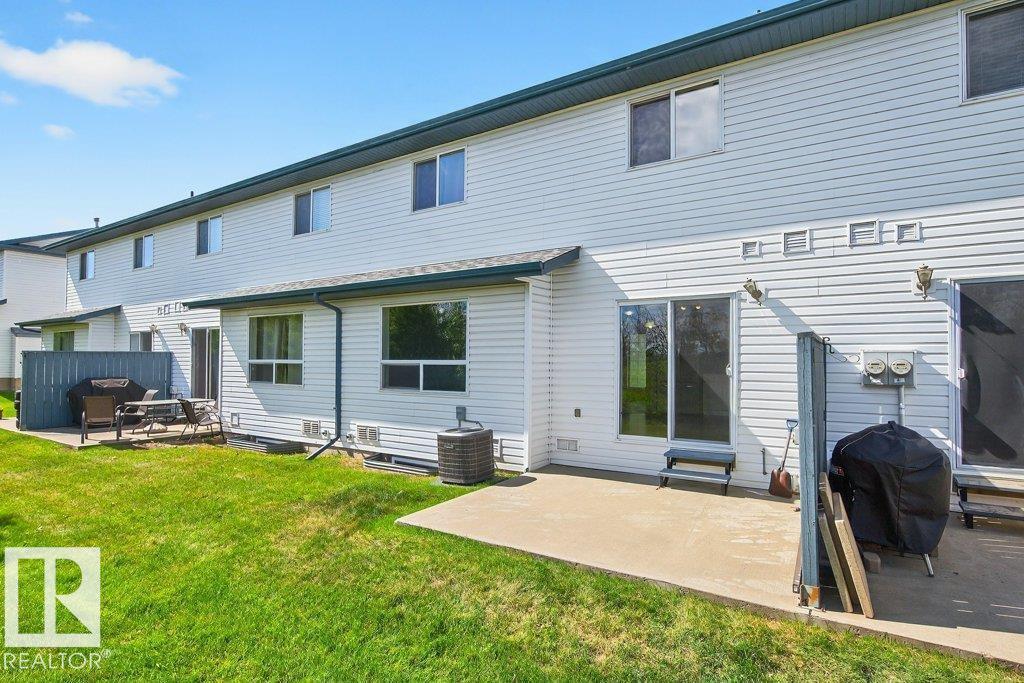 Photo 31 of 21 450 Hyndman Cr Nw, Edmonton AB