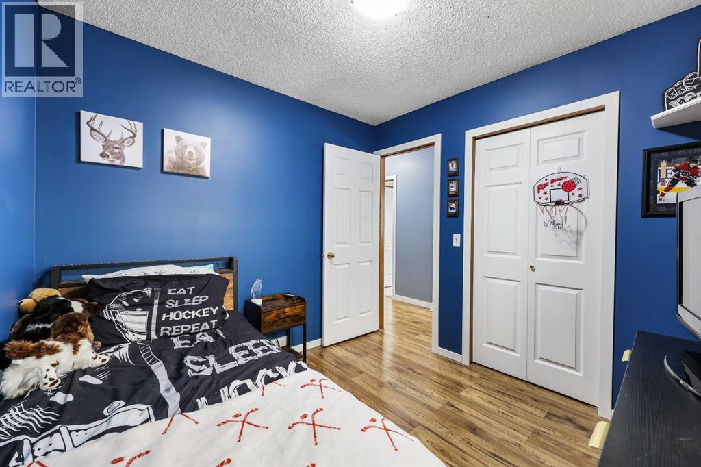 Photo 25 of 10 Big Springs Hill Se, Airdrie AB