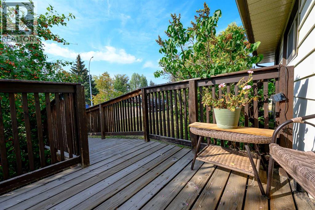 Photo 6 of 10230 112 Avenue, Grande Prairie AB