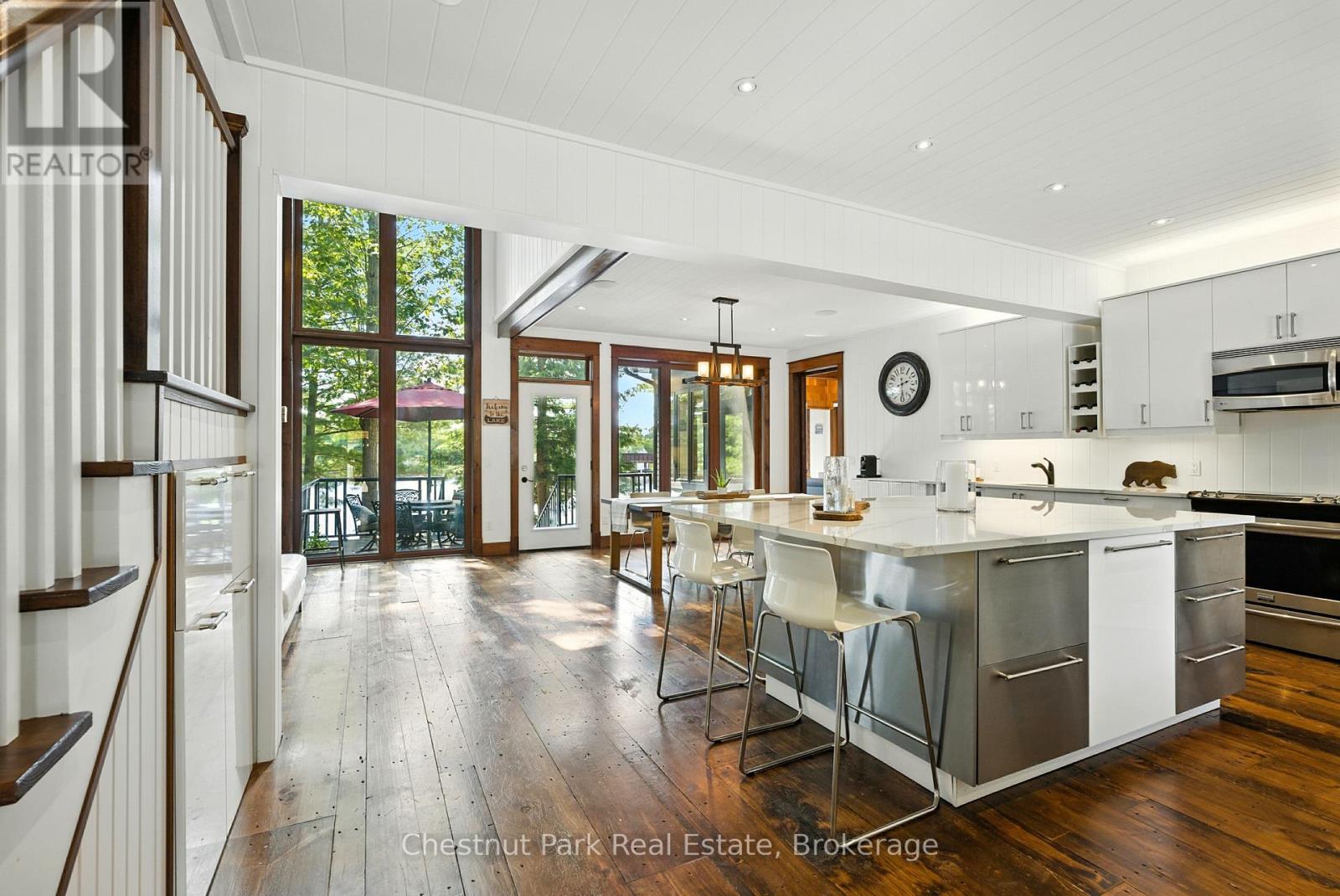 Photo 12 of 1030 A Gordon Street, Muskoka Lakes ON