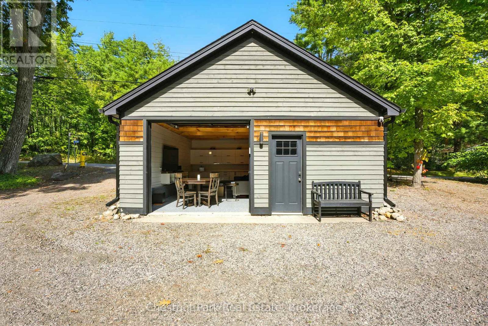 Photo 35 of 1030 A Gordon Street, Muskoka Lakes ON