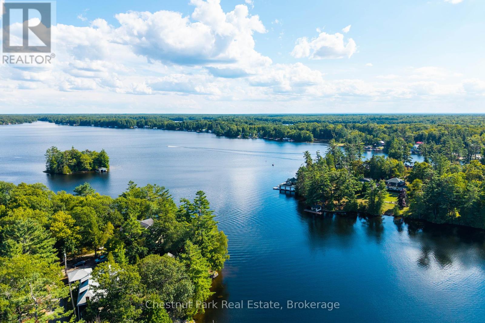 Photo 4 of 1030 A Gordon Street, Muskoka Lakes ON