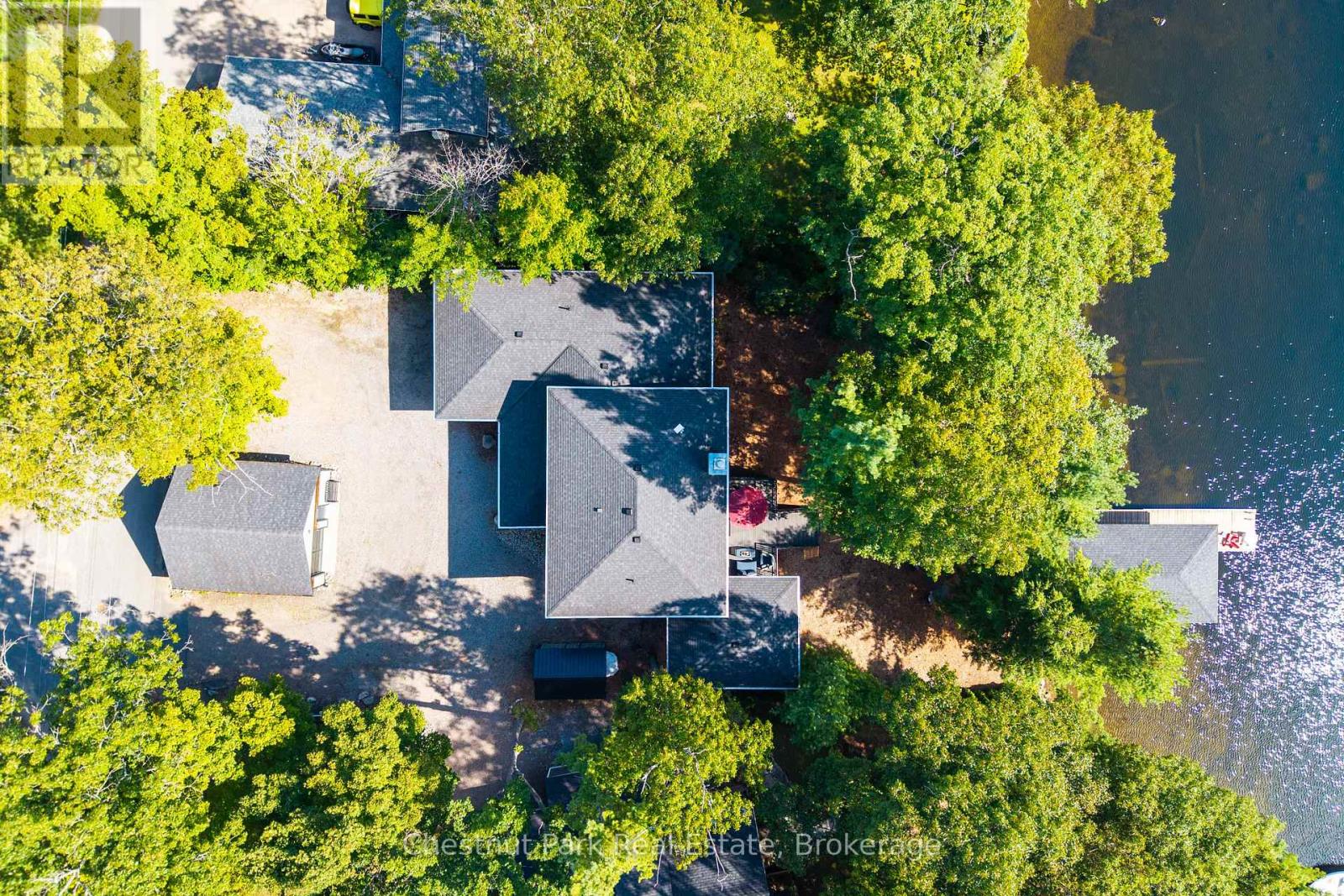 Photo 5 of 1030 A Gordon Street, Muskoka Lakes ON