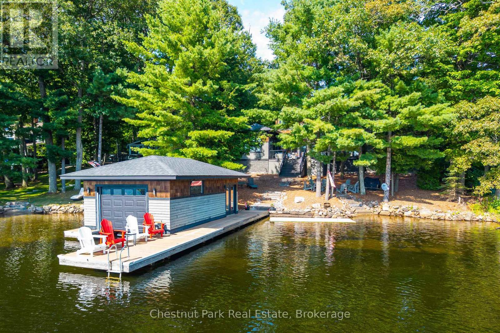 Photo 8 of 1030 A Gordon Street, Muskoka Lakes ON