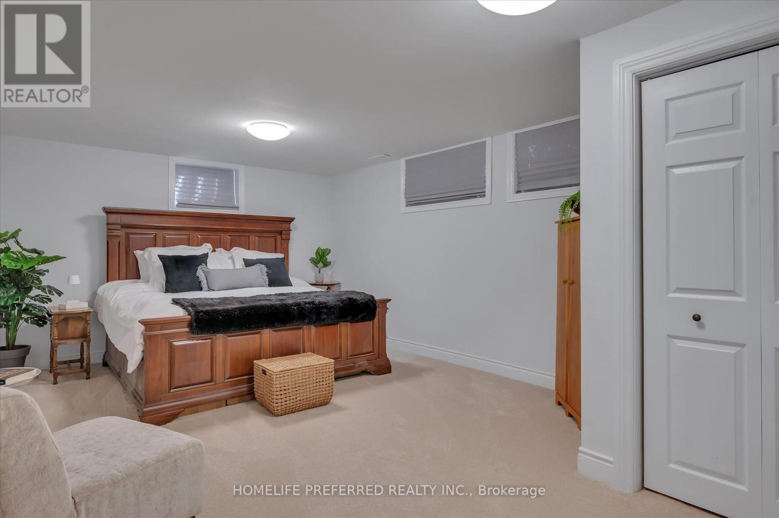 Photo 27 of 268 Bellevue Street, Peterborough ON