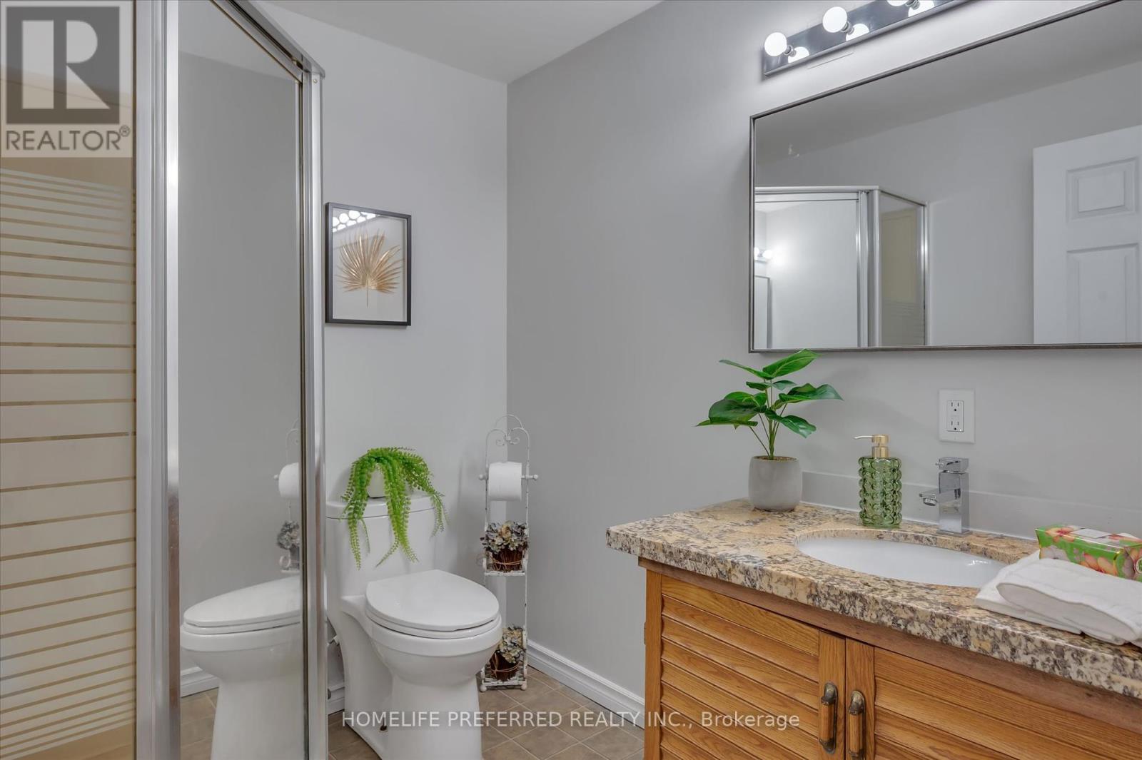 Photo 30 of 268 Bellevue Street, Peterborough ON
