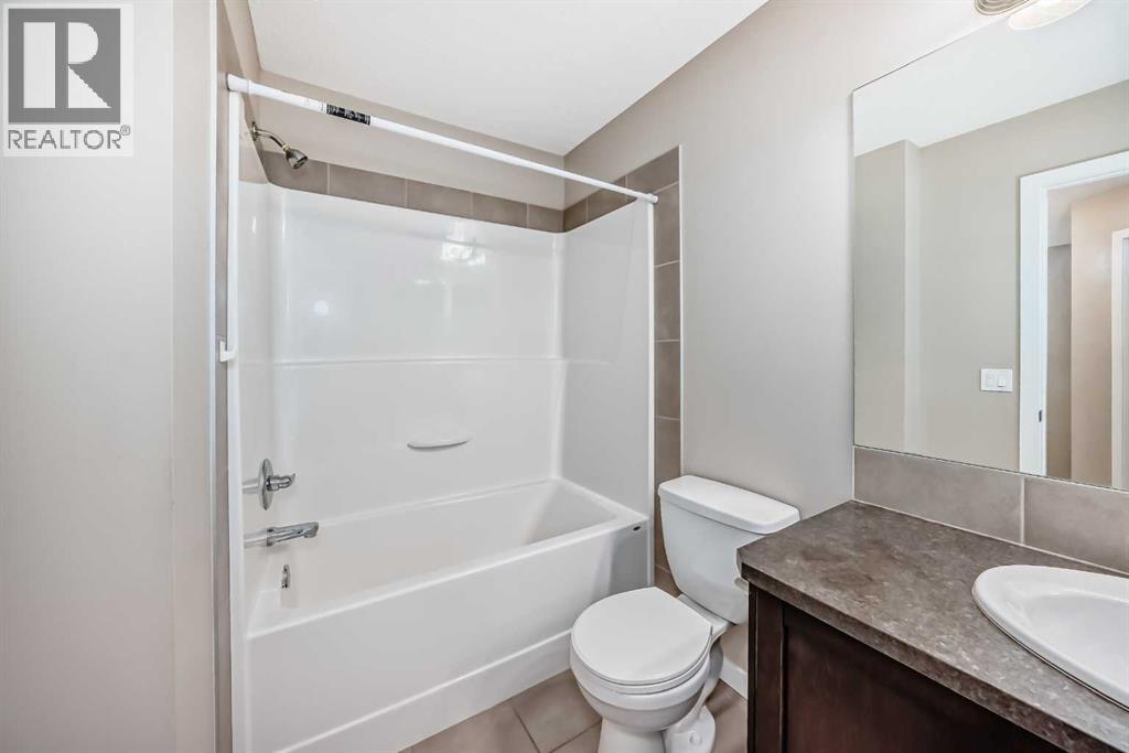 Photo 24 of 134 Panora Road Nw, Calgary AB