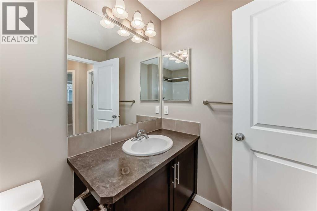 Photo 25 of 134 Panora Road Nw, Calgary AB